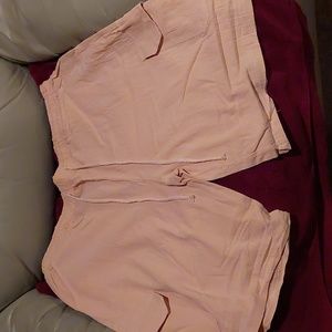 Tan pockets shorts